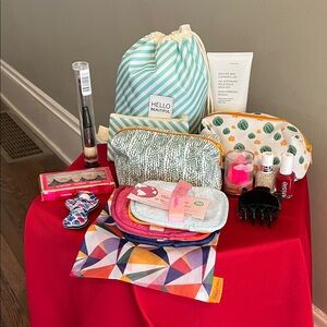Beautiful group of beauty Stocking Stuffers & Cosmetic Bags